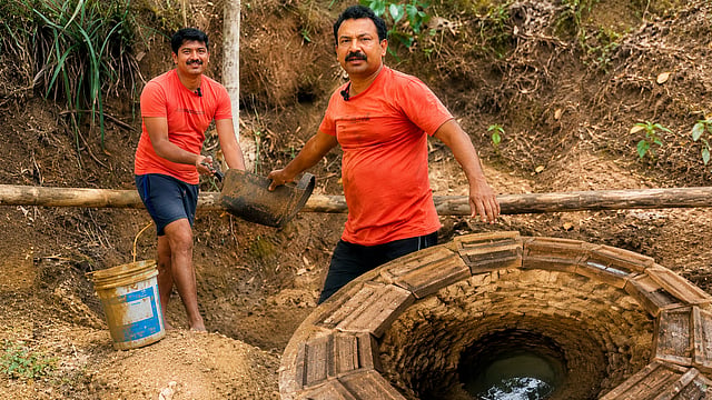 വാസ്തുദോഷത്തിന്റെ പേരിൽ 40 വർഷം മുൻപ് മണ്ണുമൂടിയ 'കേനി' കുഴിച്ചെടുത്ത് അച്ഛനും മകനും; അന്ധവിശ്വാസങ്ങൾക്ക് മേൽ പ്രകൃതിസംരക്ഷണത്തിന്റെ വിജയം