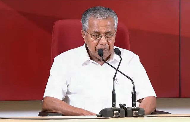 'ധനബില് ഒളിച്ചുകടത്തി; മുഖ്യമന്ത്രി സഭയെ തെറ്റിദ്ധരിപ്പിക്കുന്നു; മദ്യക്കമ്പനിയെ സഹായിക്കാന് നിര്ബന്ധ ബുദ്ധി; സര്ക്കാരില് നിന്ന് മോശം അനുഭവം'