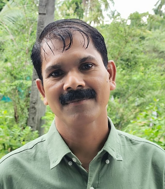 യുകെ വാഹിദ് ഉണ്ണ്യാല്