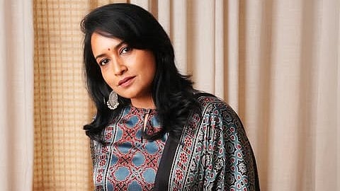'എന്റെ മാതൃഭാഷ ഇംഗ്ലീഷ് ആണ്, മലയാളം വായിക്കാനും എഴുതാനും അറിയില്ല; വീട്ടിലും ഇംഗ്ലീഷാണ് സംസാരിക്കുന്നതെന്ന്' ലെന
