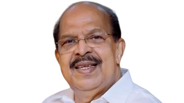 'മെഡിക്കല് കോളജില് ഒരു സംഘടനയും ഭക്ഷണം കൊടുക്കേണ്ട, പാര്ട്ടികളെ അങ്ങോട്ടു കയറ്റരുത്'