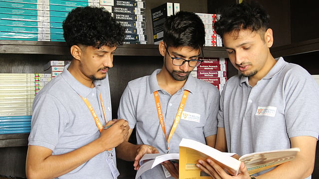 കോഡിംഗ് മാത്രം പോര! ക്യാംപസ് പ്ലേസ്മെന്റിൽ വിജയിക്കാൻ ഇക്കാര്യങ്ങൾ അറിഞ്ഞിരിക്കണം...