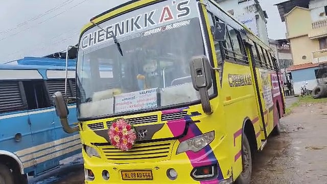 പ്രിയദർശിനി സർവീസ് വില്ലനായി; ചാലക്കുടി-വാൽപ്പാറ അന്തർസംസ്ഥാന സ്വകാര്യ ബസ് സർവീസ് അവസാനിപ്പിച്ചു