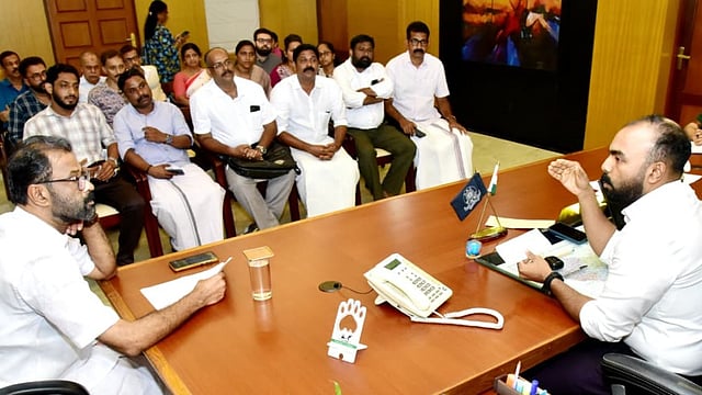 കണ്ണൂരിലെ 5 സ്വകാര്യ ആശുപത്രികളിലെ നഴ്സ് സമരം ഒത്തുതീർന്നു