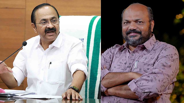 'പി രാജീവ് വലിയ ബുദ്ധിജീവി, ഞാന് വെറും സാധാരണ നാട്ടിന്പുറത്തുകാരന്'; ബോഡി ലാംഗേജില് മറുപടിയുമായി മുഖ്യമന്ത്രി