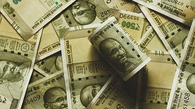 പണക്കാരനാകണോ? ഒരാള്‍ക്ക് ഒന്നല്ല, മൂന്ന് അക്കൗണ്ട് വേണം; സ്ട്രാറ്റജി ഇങ്ങനെ 