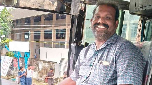 'ഞാൻ മരിക്കുമോ എന്ന് ചിന്തിച്ചില്ല,എടുത്തു ചാടി'; മാഞ്ഞാലിപ്പുഴയിൽ ചാടിയ വിദ്യാർഥിനിക്ക് പുതു ജീവനേകി ബസ് ഡ്രൈവർ