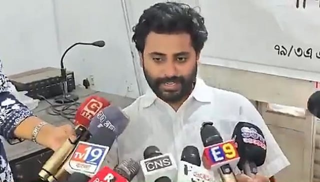 ഡൽഹിയിലെ പൊലീസ് അതിക്രമം: വെള്ളിയാഴ്ച എസ്എഫ്ഐ പഠിപ്പ്മുടക്ക്