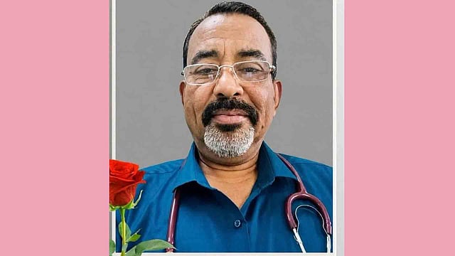 രോഗിയെ പരിശോധിക്കുന്നതിനിടെ ഡോക്ടർ കുഴഞ്ഞു വീണു മരിച്ചു