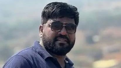 ചെറുപുഴ മീന്തുള്ളിയിൽ രക്ഷാപ്രവർത്തനത്തിനിടെ ഒഴുക്കിൽപ്പെട്ട രാജേഷിന്റെ മൃതദേഹം കണ്ടെത്തി
