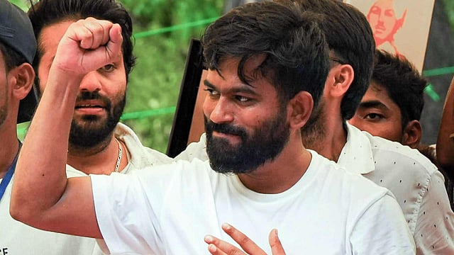 ഇനി സമരം ഇ20 പെട്രോളിനെതിരെ; സിജെപിയുടെ ഭാവി പരിപാടി വ്യക്തമാക്കി അഭിജീത് ദീപ്‌കെ