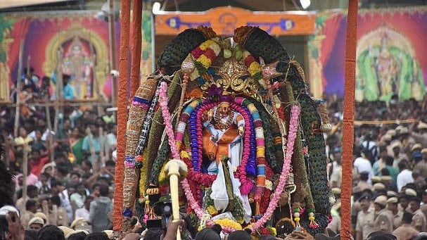 'മുരുകനെ ഭജിച്ചാൽ കടബാധ്യതകൾ മാറും, ശത്രുദോഷങ്ങൾ അകലും'; ആടി കാർത്തിക ആഘോഷം ഇന്നും നാളെയും, അറിയാം പ്രാധാന്യവും വ്രതാനുഷ്ഠാനവും
