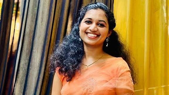 മലയാളി ബാങ്ക് ജീവനക്കാരിയെ കർണാടകയിലെ താമസസ്ഥലത്ത് മരിച്ച നിലയിൽ കണ്ടെത്തി