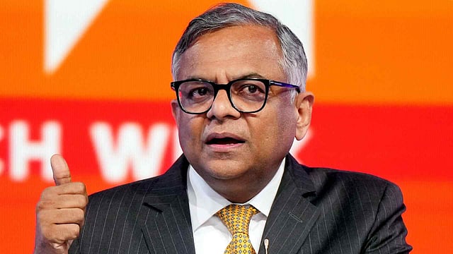 ടാറ്റ സണ്സ് ചെയര്മാന് എന് ചന്ദ്രശേഖരന് രാജിവെച്ചു
