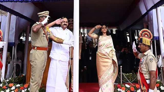 സോണിയക്കും രാഹുലിനും വന്ദേമാതരം പാടാന് തടസമില്ല; സതീശന് ജമാ അത്തെ ഇസ്ലാമിയുടെ പാരമ്പര്യം; നിയമനടപടിക്ക് ബിജെപി