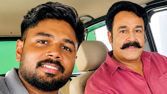 ‘ചേട്ടൻ and ഏട്ടൻ’; മോഹൻലാലിനൊപ്പം സഞ്ജുവിന്റെ 'സർപ്രൈസ്' സെൽഫി! സിനിമയിലേക്ക്?