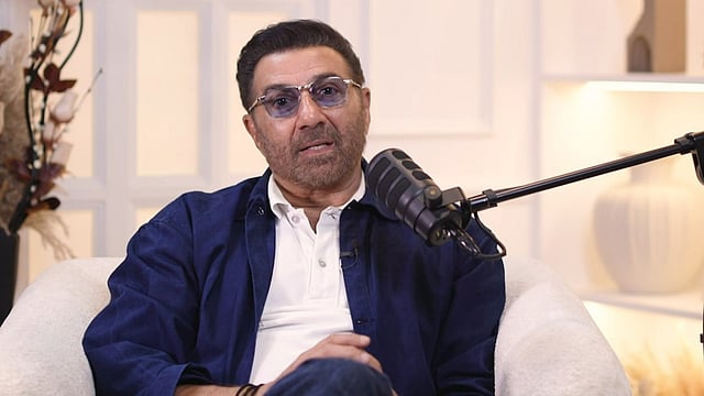 'എന്റെ മനസാക്ഷി അതിന് അനുവദിക്കുന്നില്ല; പ്രൊമോട്ട് ചെയ്യാൻ മാത്രം നല്ല കാര്യമല്ല അത്'; സണ്ണി ഡിയോൾ