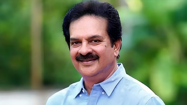 നടന് ദേവന് ബിജെപി വിട്ടു; അംഗത്വവും സംസ്ഥാന വൈസ് പ്രസിഡന്റ് സ്ഥാനവും രാജിവെച്ചു