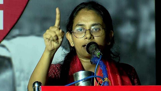 കണ്ണൂര്‍ വിസിയുടെ വിലക്ക് വിലപ്പോയില്ല, ഷീ ഫെസ്റ്റില്‍ പങ്കെടുത്ത് ഐഷി ഘോഷ് മടങ്ങി