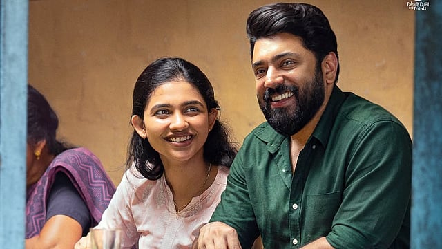 ഓണമെത്താൻ ഒരാഴ്ച, 'ബെത്ലഹേം കുടുംബ യൂണിറ്റിന്' 4 ദിവസം മാത്രം; നിവിൻ പോളി-മമിത ചിത്രം അഡ്വാൻസ് ടിക്കറ്റ് ബുക്കിംഗ് തുടങ്ങി