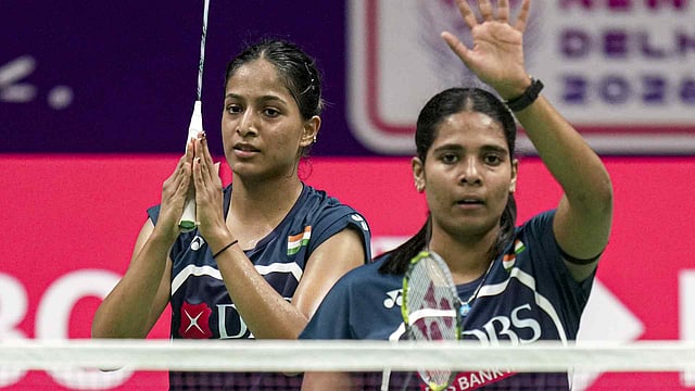 ബാഡ്മിന്റണ്‍ ലോക ചാംപ്യന്‍ഷിപ്പ്: ട്രീസ ജോളി-ഗായത്രി സഖ്യം പ്രീ-ക്വാര്‍ട്ടറില്‍, ലക്ഷ്യ സെന്‍ രണ്ടാം റൗണ്ടില്‍