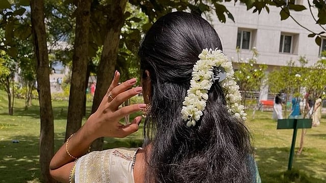ഓണത്തിന് തലയിൽ ചൂടാൻ വാങ്ങിയ മുല്ലപ്പൂ ഇനി വാടില്ല, ഈ ടിപ്സ് പരീക്ഷിക്കാം