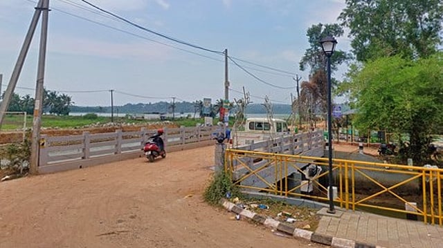സിനിമ പെരുമയ്ക്ക് ആദരമായി 'കിരീടം പാലം'; അന്തരിച്ച മഹാനടൻ തിലകന് സ്മാരകം ഒരുങ്ങുന്നു; ഇത്തവണ 5 ദിവസത്തെ ഓണാഘോഷ വേദി