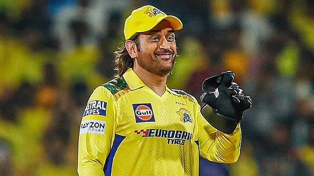 എംഎസ് ധോനി ചെന്നൈ സൂപ്പര്‍ കിങ്‌സിന്റെ 25% ഓഹരി ചോദിച്ചു? യാഥാര്‍ഥ്യം വെളിപ്പെടുത്തി ആകാശ് ചോപ്ര