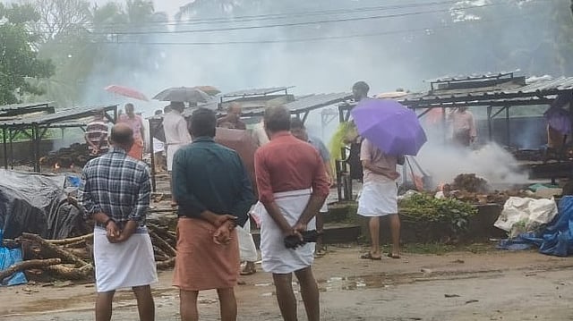 അജ്ഞാത മൃതദേഹമായി 50 ദിവസം; ഒടുവിൽ ബാബുവിനെ തിരിച്ചറിഞ്ഞ് മകൻ, പയ്യാമ്പലത്ത് സംസ്കാരം നടത്തി