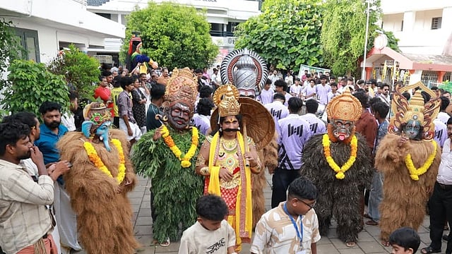 Thrissur Kummatti
