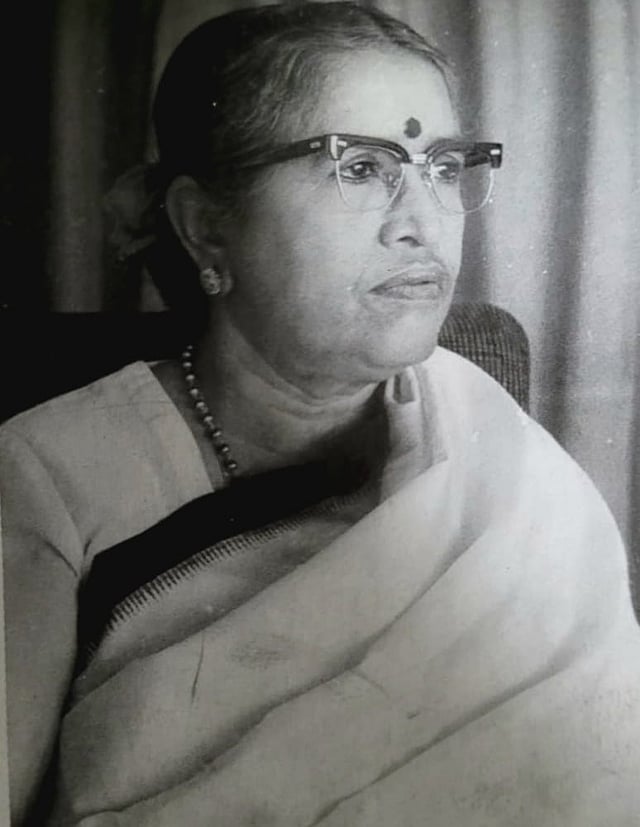 പൊന്നമ്മ സാർ എന്ന പൊന്നമ്മ താണുപിള്ള