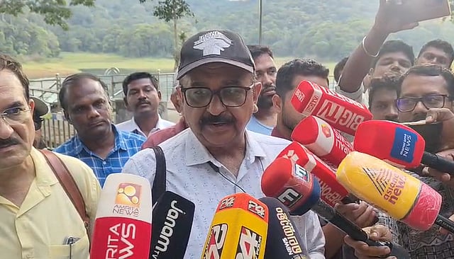 മുല്ലപ്പെരിയാറിൽ ആദ്യഘട്ട പരിശോധന പൂർത്തിയായി; റിപ്പോർട്ട് 15 ദിവസത്തിനകം (വിഡിയോ) 