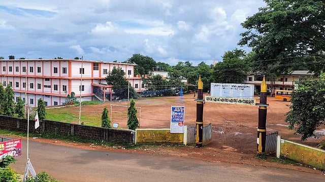 സംസ്ഥാനത്തെ ശ്രേഷ്ഠ വിദ്യാലയമായി കമ്പല്ലൂർ
ഗവ. ഹയർ സെക്കൻ്ററി സ്കൂൾ