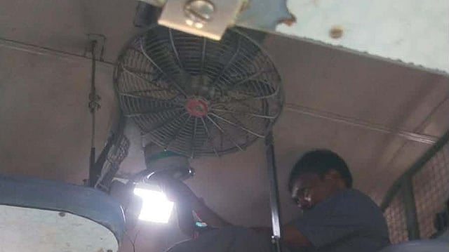 ട്രെയിനിലെ ഫാന്‍ പൊട്ടിവീണ് യാത്രക്കാരിക്ക് പരിക്കേറ്റു
