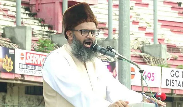 സ്ത്രീകള്‍ പുറത്തിറങ്ങരുതെന്ന് എവിടെയും പറഞ്ഞിട്ടില്ല; ഖുറാനില്‍ ലിംഗവിവേചനം ഇല്ല; കാന്തപുരത്തിനെ തള്ളി പാളയം ഇമാം
