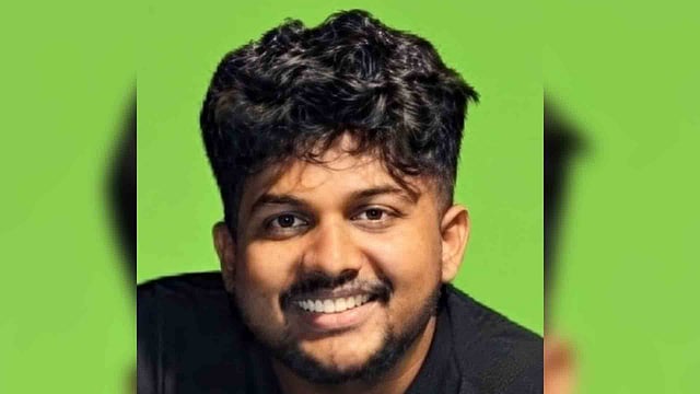ഓണാഘോഷ പരിപാടിക്കിടെ യുവാവ് കുഴഞ്ഞുവീണു മരിച്ചു