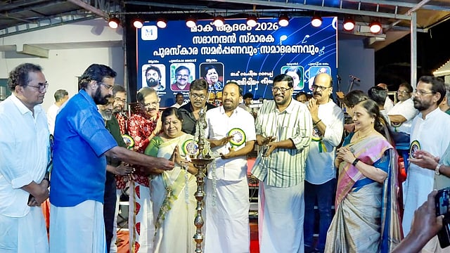 ഓർമ്മകളുടെ ഈണത്തിൽ മൂന്ന് സംഗീത പ്രതിഭകൾ; അനുഭവങ്ങൾ പങ്കുവെച്ച് മോഹൻ സിത്താരയും കൃഷ്ണചന്ദ്രനും ലതികയും