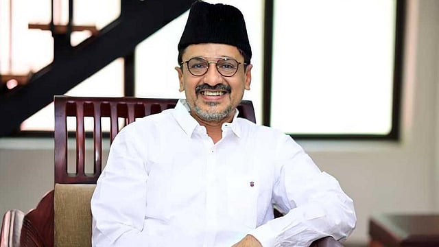 'വിദ്വേഷത്തിന്റെ ചെന്നായകള്ക്ക് മുന്നില് ചേരിതിരിഞ്ഞു പോരടിക്കരുത്; കേരളത്തിന്റെ സാംസ്കാരിക പൈതൃകം കാക്കണം'