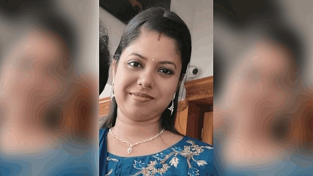 അടുക്കളയിൽ പാചകവാതകം തുറന്നുവിട്ട് തീ കൊളുത്തി വീട്ടമ്മ ജീവനൊടുക്കി