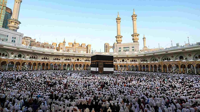 ചരിത്രത്തില്‍ ആദ്യമായി മക്കയില്‍ വ്യോമാക്രമണ മുന്നറിയിപ്പ്; ഹൂതി ആക്രമണ ഭീഷണിയിൽ സൗദി അറേബ്യ