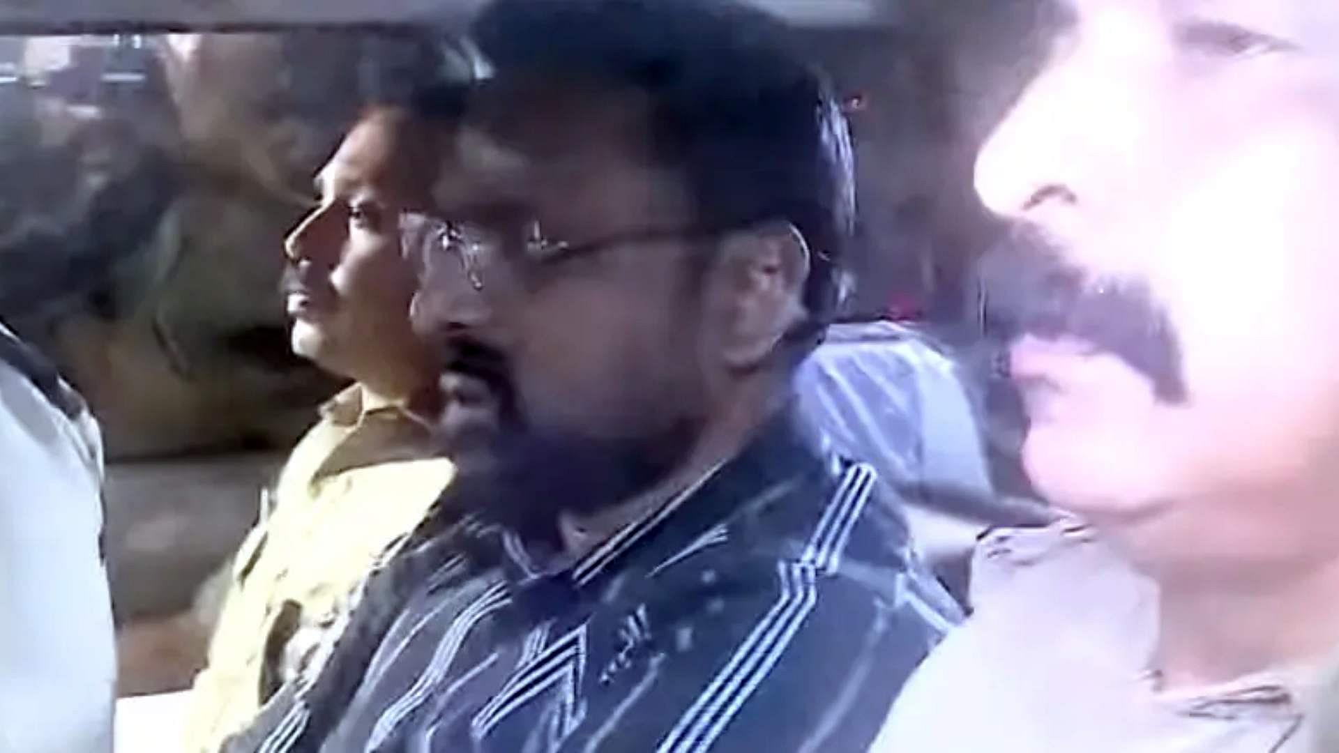 'ജീവിതത്തില്‍ മദ്യപിച്ചിട്ടില്ല, വീട്ടിലെ മദ്യശേഖരത്തെ കുറിച്ച് അറിയില്ല': അറസ്റ്റിനു പിന്നാലെ ആന്റോ അഗസ്റ്റിന്‍