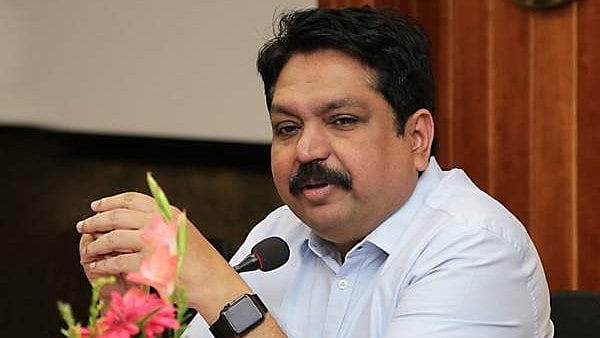 കാക്കിക്കുള്ളിലെ കലാകാരന്‍, സിനിമാക്കമ്പക്കാരന്‍..; ടോമിന്‍ തച്ചങ്കരിയുടെ അപൂര്‍വ്വ വഴികള്‍