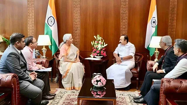 വികസിത് ഭാരത് റോഡ്മാപ്പ്: സംസ്ഥാന ധനമന്ത്രിമാരുടെ യോഗം ഇന്ന് മുതല്
