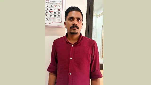 ഡിജിറ്റൽ അറസ്റ്റ് തട്ടിപ്പ്: 80 വയസ്സുകാരനായ ഡോക്ടറുടെ 1.19 കോടി കവർന്ന പ്രതി പിടിയിൽ