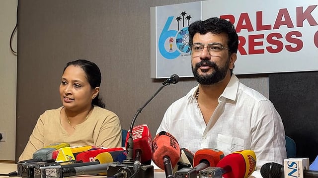 കുഴഞ്ഞുവീഴുന്നവർക്ക് ജീവന്റെ തുണയാകാൻ ഓട്ടോ തൊഴിലാളികൾ: 'ഓട്ടോ രക്ഷ' പദ്ധതിയുമായി രമേഷ് പിഷാരടി എംഎൽഎ
