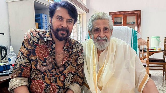 'എന്റെ പ്രിയപ്പെട്ട സൂപ്പർ സ്റ്റാറിന്...'; മധുവിന് പിറന്നാൾ ആശംസകൾ നേർന്ന് മമ്മൂട്ടി