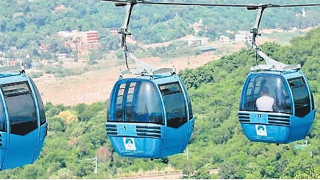 ഫോര്ട്ട് കൊച്ചിയില് നിന്നും മഹാരാജാസ് കോളജിലേക്ക് റോപ് വേ; നിര്ദേശവുമായി ഇ ശ്രീധരന്