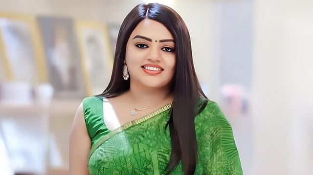 ആഡംബര കാറുകള്‍ക്കൊപ്പം റീല്‍, വിലകൂടിയ ആഭരണങ്ങള്‍ ഹരം; പാര്‍വതി നടത്തിയത് കോടികളുടെ തട്ടിപ്പ് 