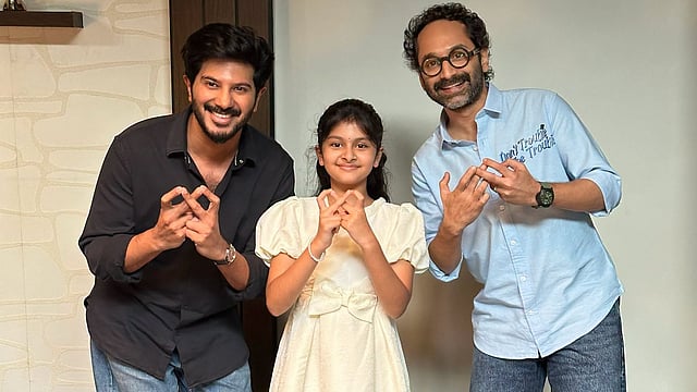 ദുൽഖറിന് പിന്നെയും ഒത്തു, ഫഫയ്ക്ക് ഒട്ടും ഒത്തില്ല! ലവ് സിംപലുമായി താരങ്ങൾ; 'ബാം​ഗ്ലൂർ ഡേയ്സ് ഓർമ വരുന്നു' എന്ന് കമന്റുകൾ