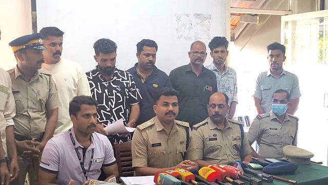 ചന്തേര എംഡിഎംഎ കേസ്; ഐവറി കോസ്റ്റ് പൗരൻ നോയ്ഡയിൽ അറസ്റ്റിൽ; ആസൂത്രണം കണ്ണൂർ സെൻട്രൽ ജയിലിൽ